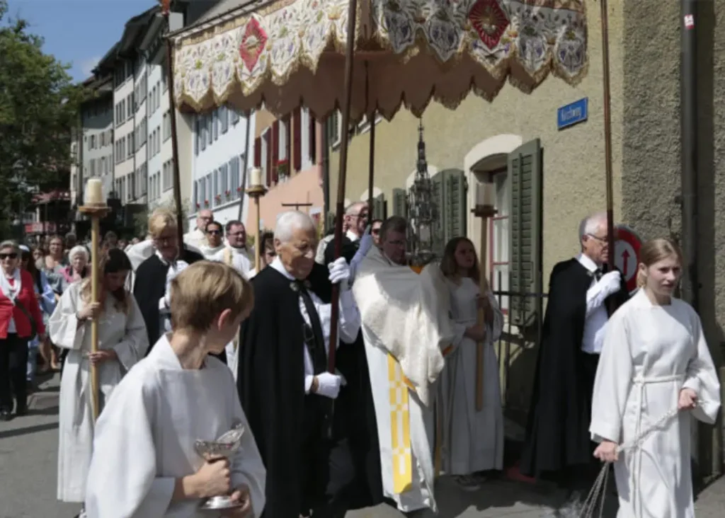Ausflug ins Stapferhaus - Pfarrei - Kirchgemeinde: St. Michael Kaisten und St. Maria Ittenthal, gehört zum Pastoralraum Region Laufenburg 2